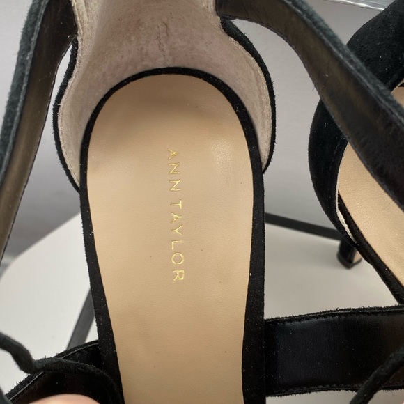 Carson Suede Tassel Pump - Picture 4 of 5